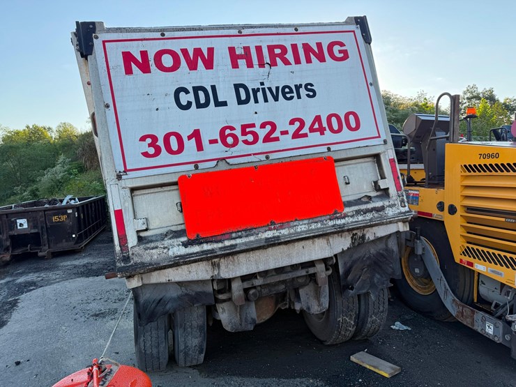 2018-peterbilt-567-image-5