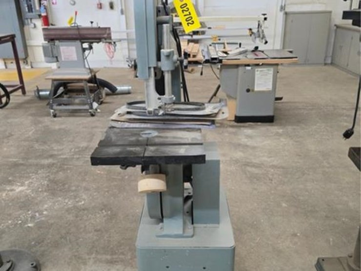 #2702-•-delta-band-saw-image-8