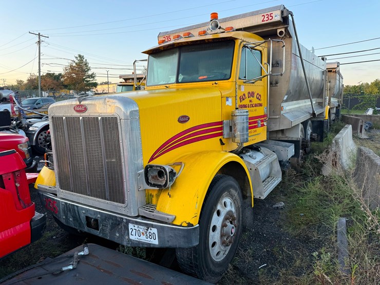 2003-peterbilt-378-image-1