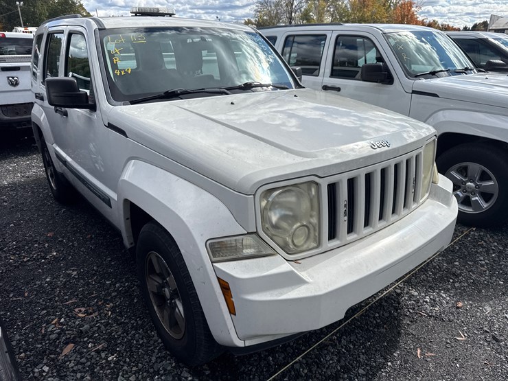 2008-jeep-liberty-image-1