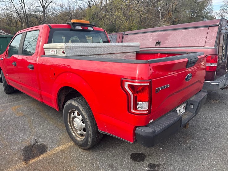 2015-ford-f150-xl-image-4