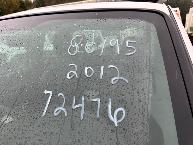 2012-ford-f250-xl-image-8