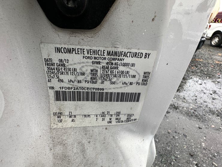 2012-ford-f250-xl-image-80