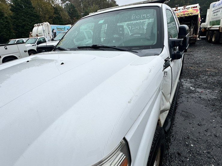 2012-ford-f250-xl-image-40