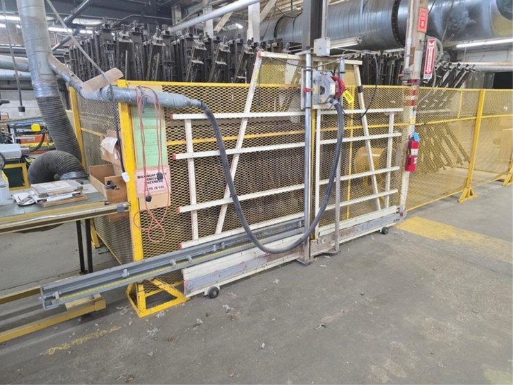 #2757-•-milwaukee-8"-panel-saw-image-3