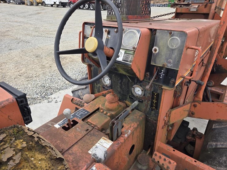 ditch-witch-6510-image-35