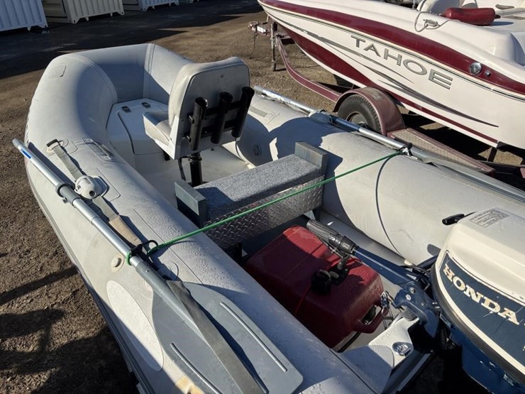 unknown-trailer-image-9