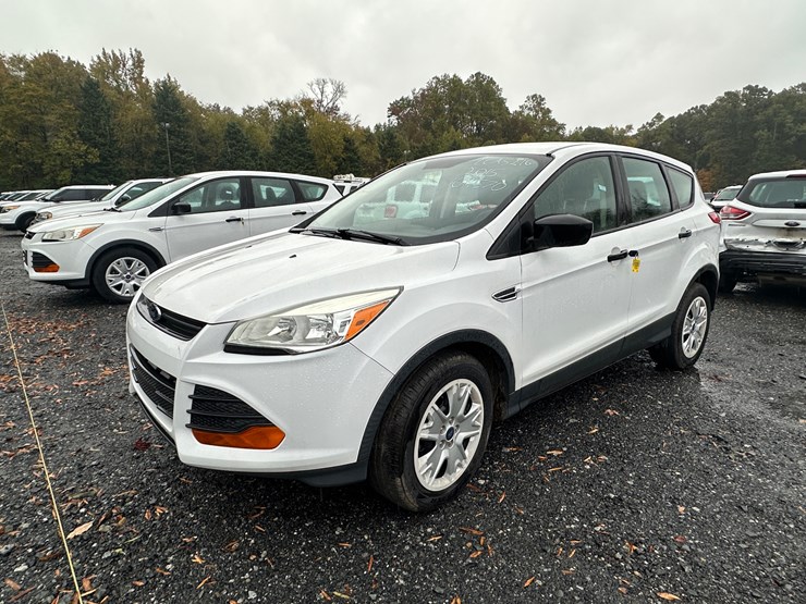 2015-ford-escape-image-5