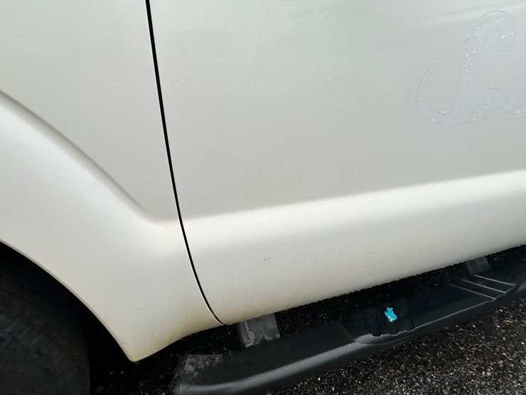 2015-ford-f350-xl-image-41