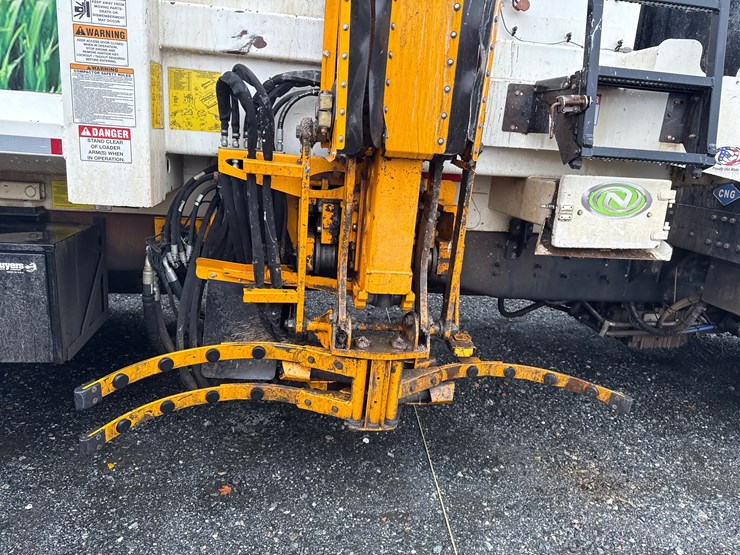 2016-autocar-acx64-image-34