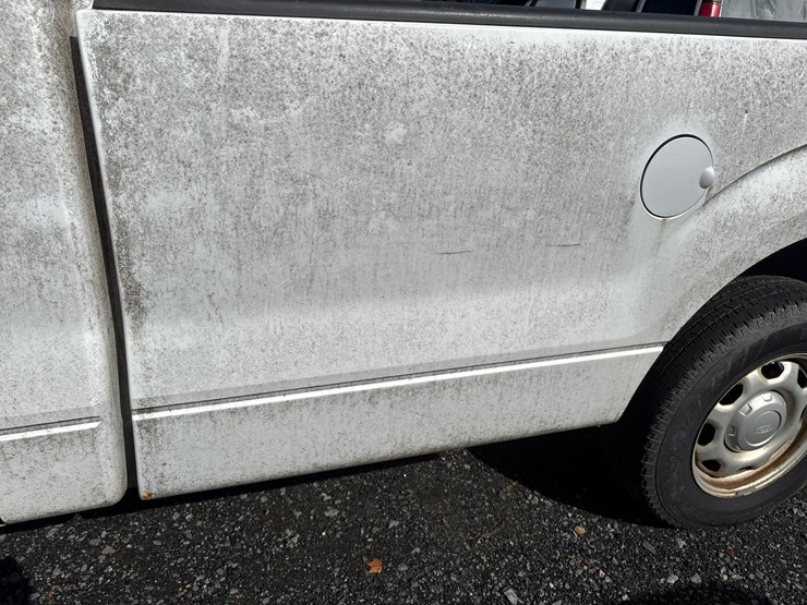 2011-ford-f150-xl-image-41