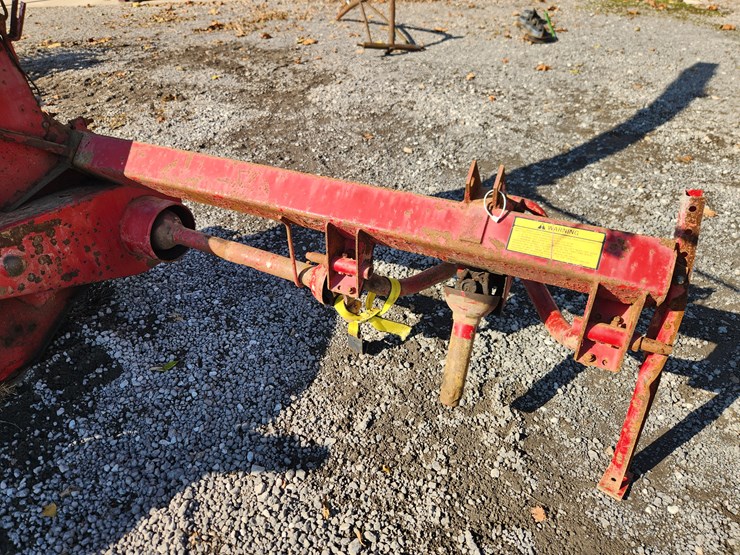 new-holland-707-image-5