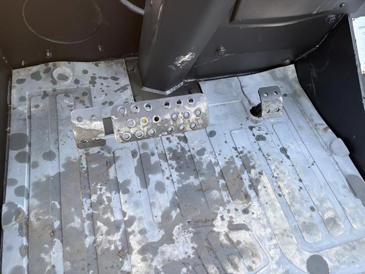 1999-jcb-930-image-31