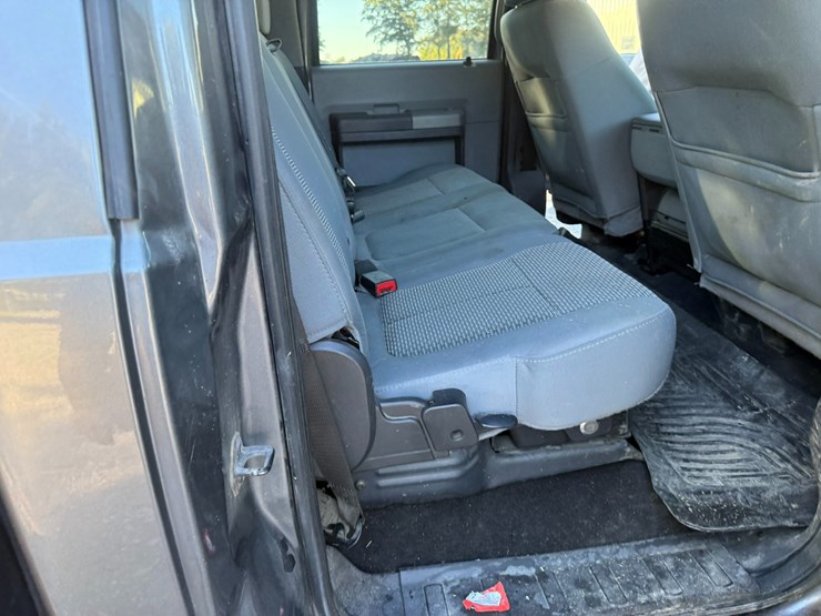 2011-ford-f250-image-35