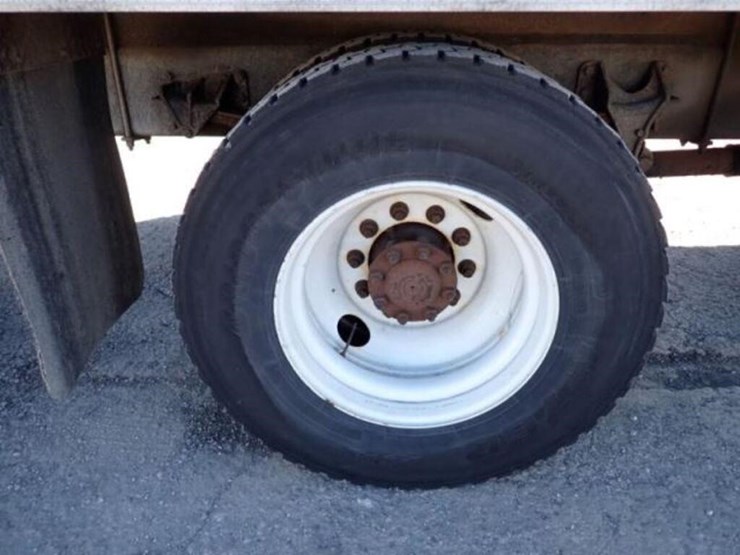 2013-ford-f750-image-62