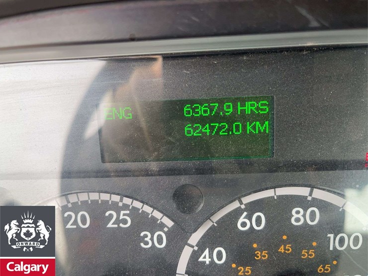 2019-freightliner-114sd-image-21