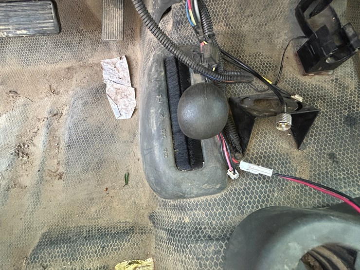 2007-chevrolet-silverado-image-39