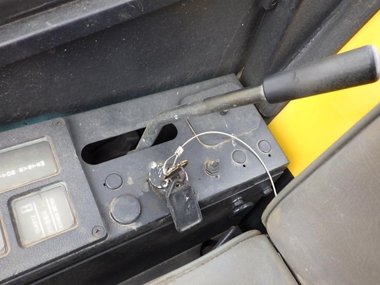 komatsu-pc50uu-1-image-22