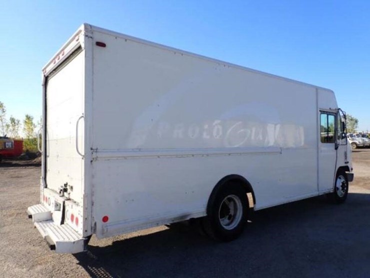 2004-international-1652-image-5