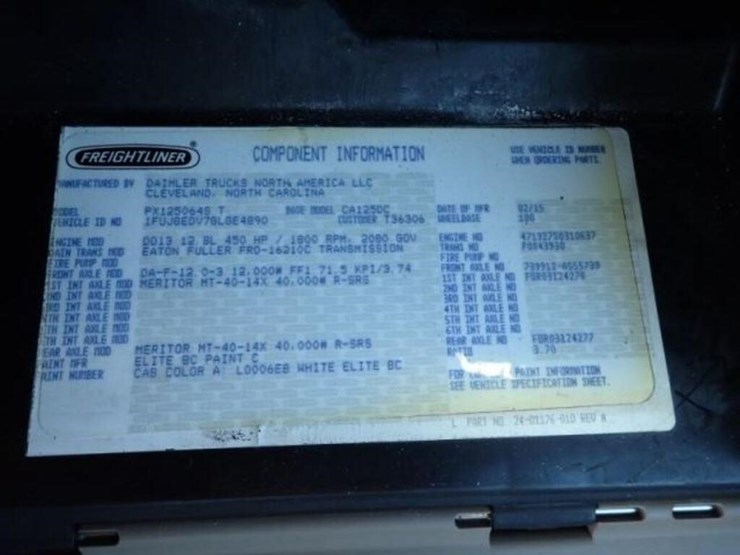 2016-freightliner-cascadia-t/a-hiway-tractor---day-image-11