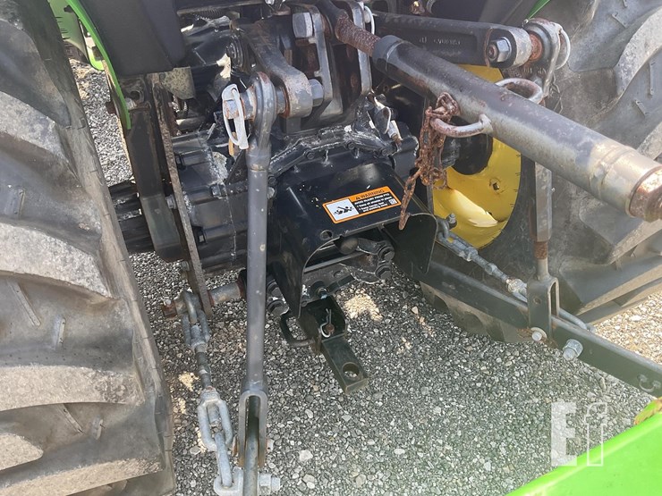 2020-john-deere-3025e-image-6