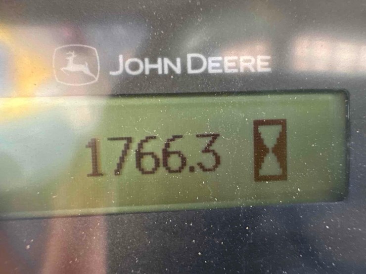 2022-deere-318g-image-19