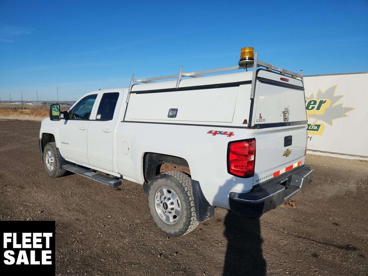 2016-chevrolet-silverado-2500hd-image-3