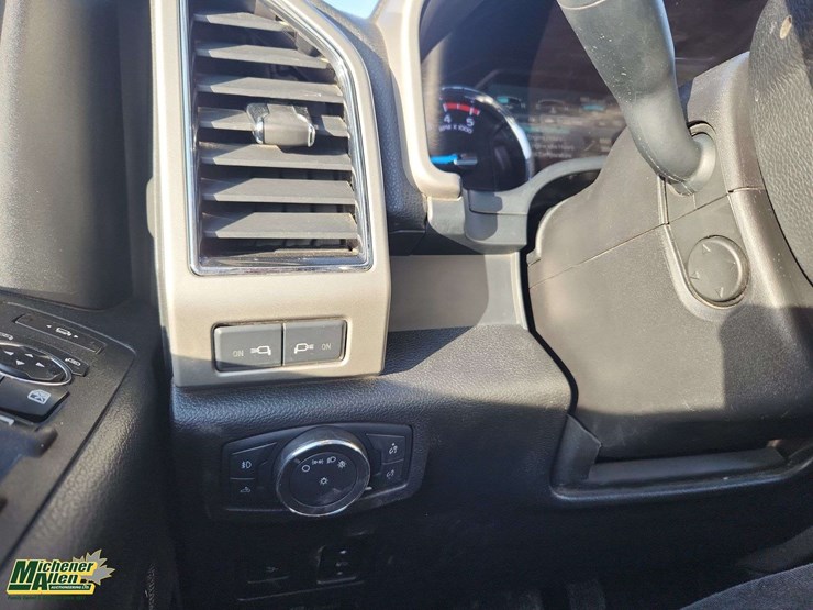 2019-ford-f350-image-16