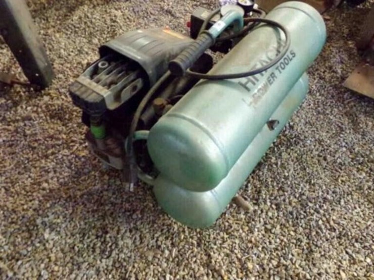 hitachi-4-gal.-air-compressor-image-1