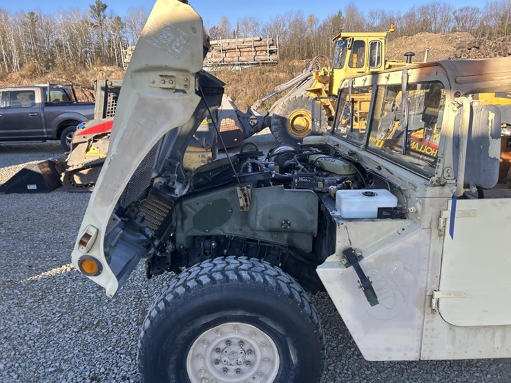 #5036-•-hummer-hmmwv-image-33