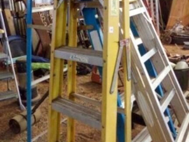 6'-werner-step-ladder-image-1