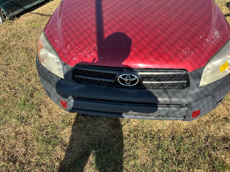 2007-toyota-rav4-image-5