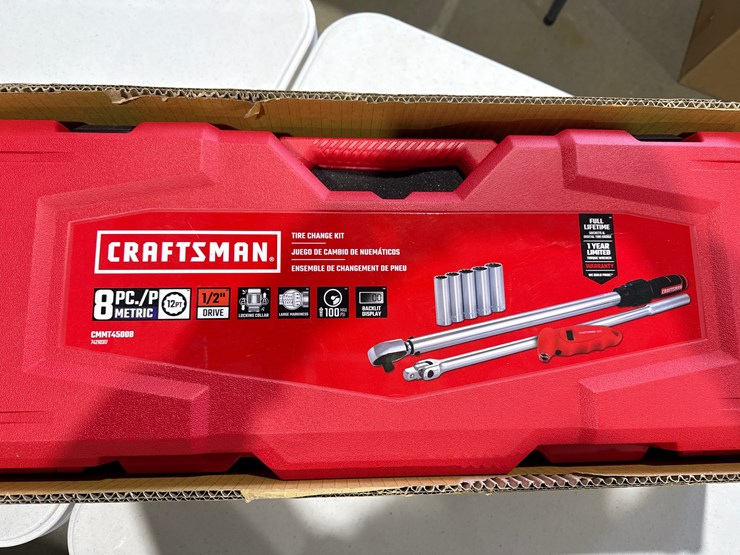 #28385-•-lot-of-(2)-craftsman-tire-change-kits-image-6