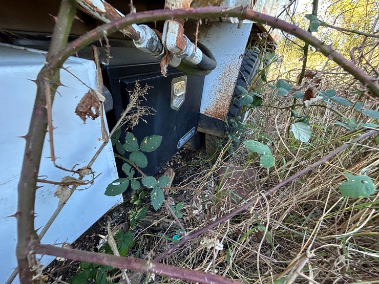 #22560-•-inop-2004-auto-car-t/a-daycab-garbage-truck-5vcdc6ce54h200305-image-22