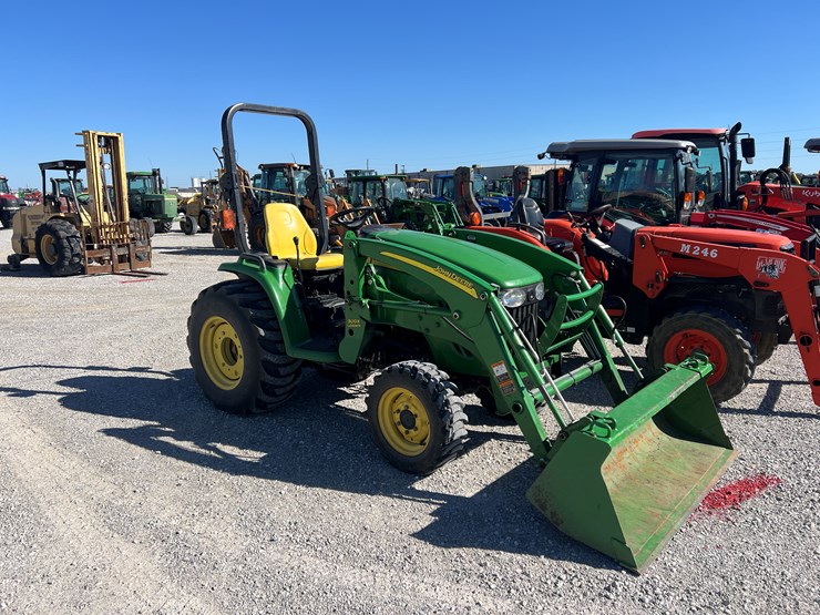john-deere-3720-image-1