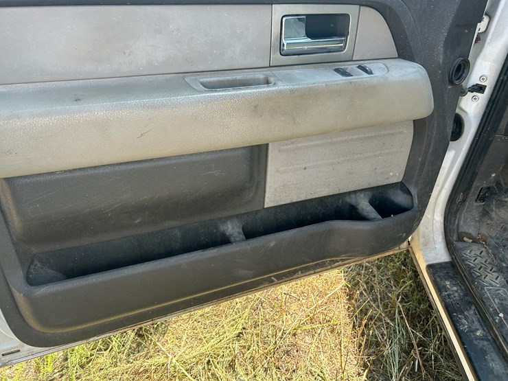 2010-ford-f150-image-23