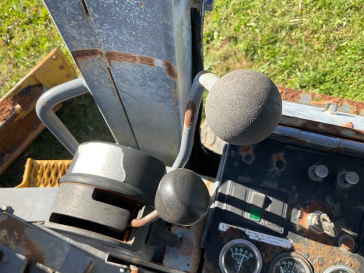 new-holland-rg80-image-27