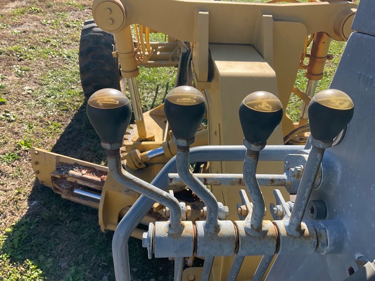 new-holland-rg80-image-24