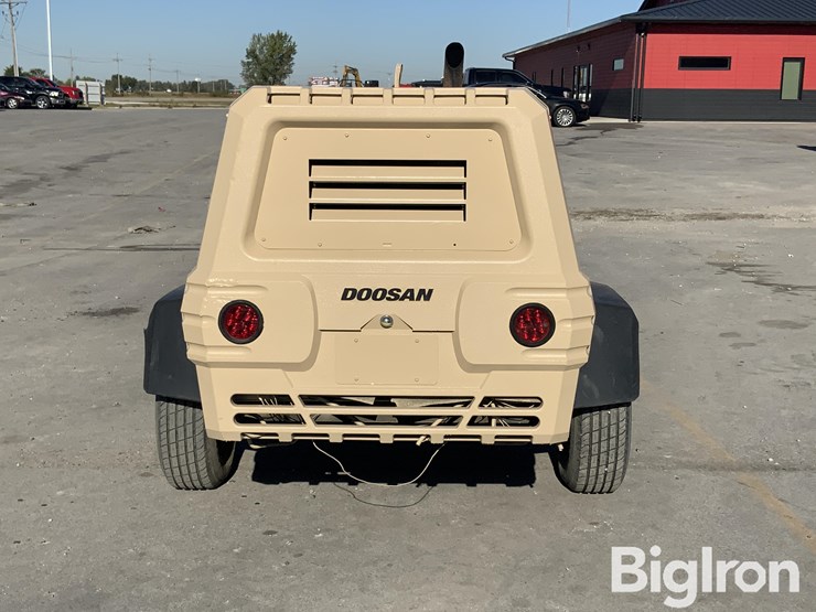 2005-doosan-p185wjd-image-6