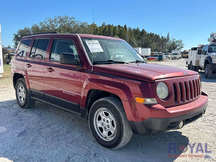 2014-jeep-patriot-image-2