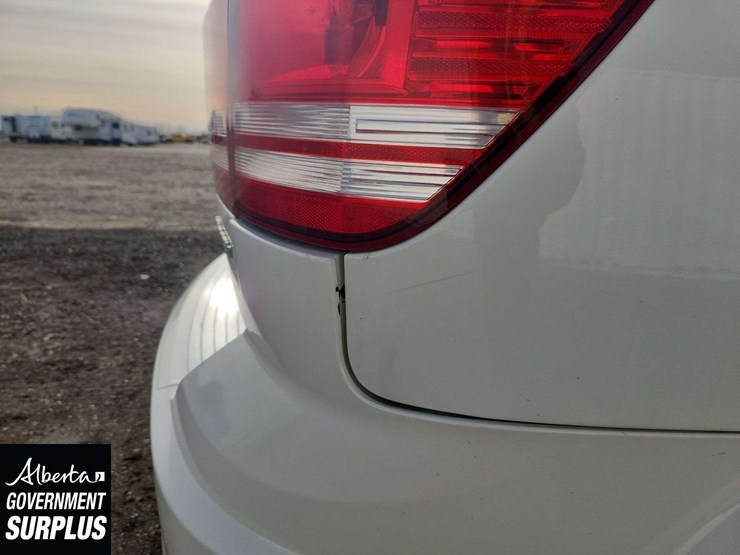 2010-dodge-journey-image-41