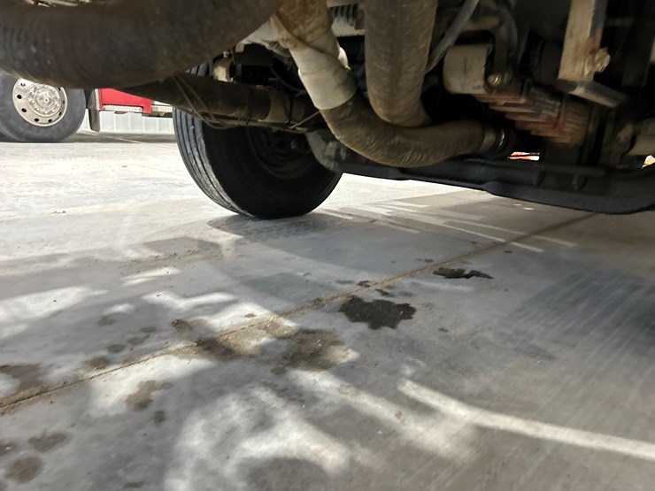 1993-freightliner-fl80-image-59