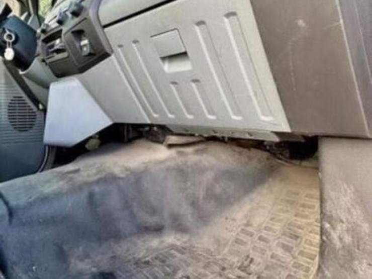 2013-ford-f750-xl-image-88