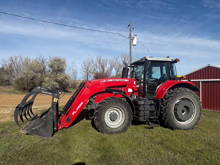 2021-massey-ferguson-7720s-dyna-6-tractor-image-8