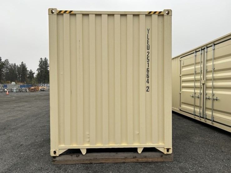 2025-40'-high-cube-shipping-container-image-4