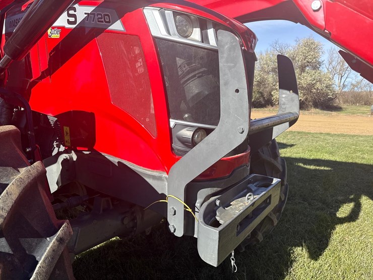 2021-massey-ferguson-7720s-dyna-6-tractor-image-53
