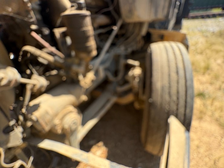 1995-international-9400-image-36