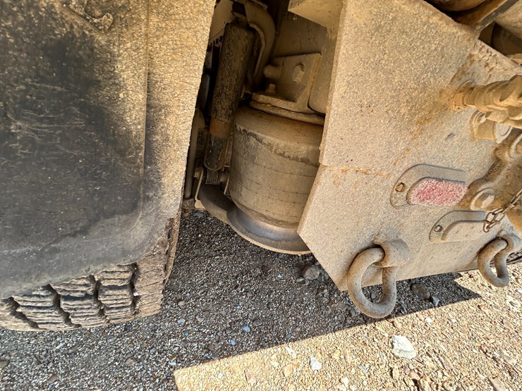 #22533-•-1994-freightliner-t/a-daycab-dump-truck-vin:-1fuyfdyb6rp462199-image-18