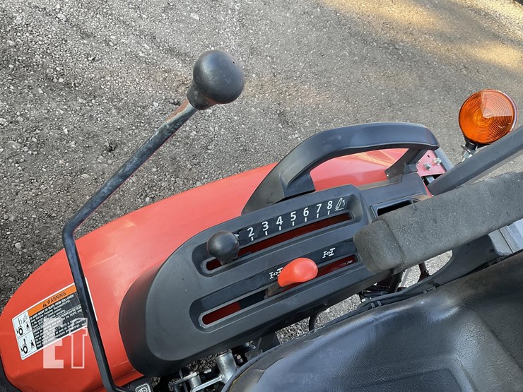 2018-kubota-b2601hsd-image-17