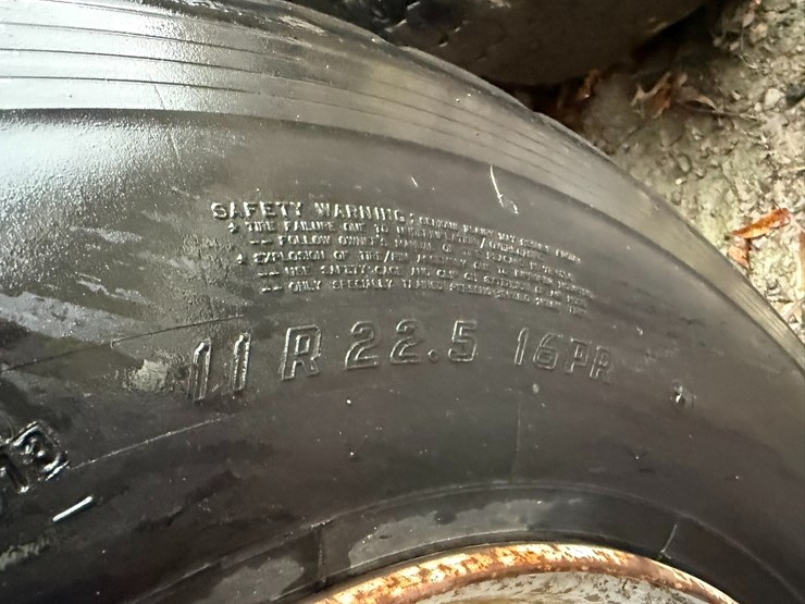 #22576-•-inop-1987-mack-r600k-t/a-single-cab-truck-tractor-vin:-1m3n231k8ht004087-image-7